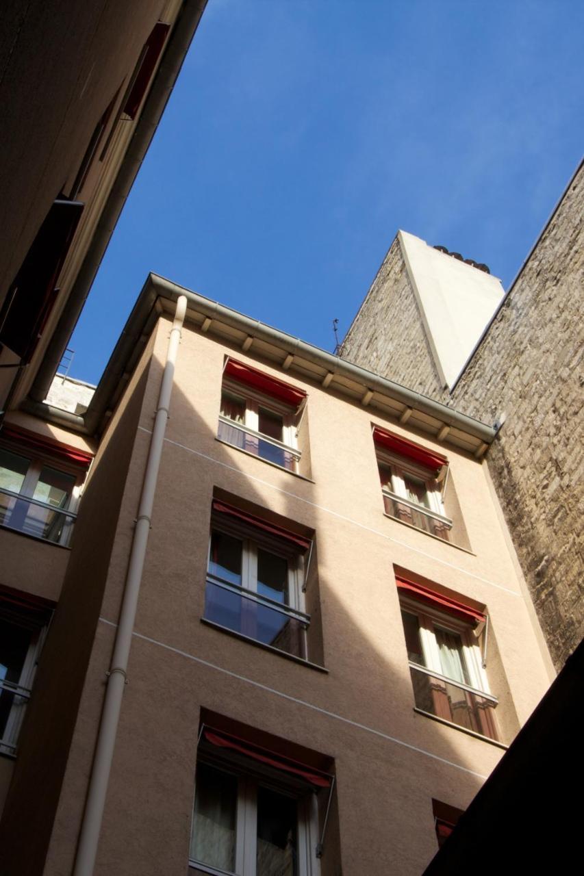 Auberge Internationale Des Jeunes Paříž Exteriér fotografie