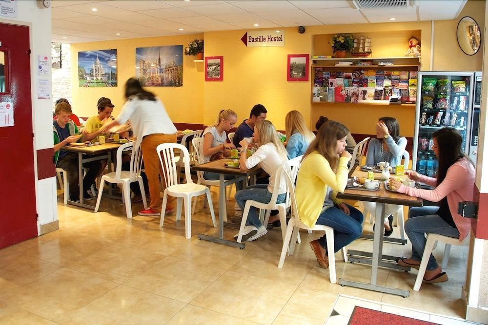 Auberge Internationale Des Jeunes Paříž Exteriér fotografie